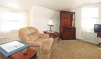563 Aquidneck Ave, Middletown, RI 02842