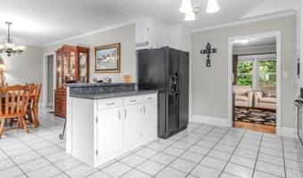 204 Byrnes Ave, Abbeville, SC 29620