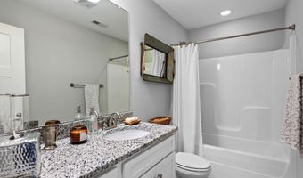 1778 Gable Green Dr, Apison, TN 37302