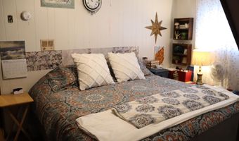 104 Pearl St, Bangor, ME 04401