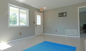 396 N Main St, Barnegat, NJ 08005