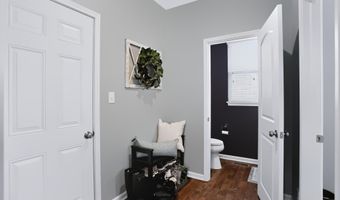 3222 Cherokee Cir, Bargersville, IN 46106