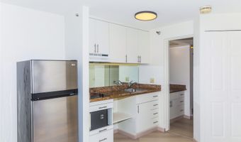 1700 Ala Moana Blvd 1801, Honolulu, HI 96815