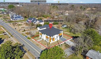 727 NE 2nd St, Bentonville, AR 72712