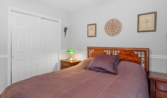 12 Blue Heron Ln, Bayville, NJ 08721