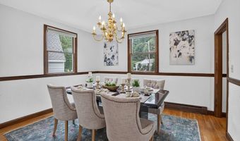 8 Marion Ave, Andover, MA 01810