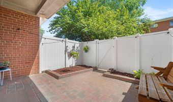 5611 FRANCONIA Rd 103, Alexandria, VA 22310