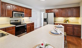 4625 Wisteria Dr, Alton, IL 62002