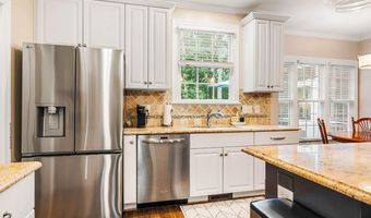 216 Wendhurst Ct, Apex, NC 27502