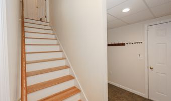 11 Mountain Rd, Bedford, NH 03110