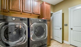 208 STERLING GATE Ln, Alabaster, AL 35007