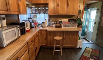 158 Moyer Ave, Alma, MI 48801