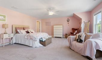 13 Taylor Cove Dr 13, Andover, MA 01810