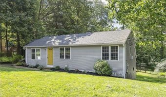11 Lillian Dr, Ashburnham, MA 01430