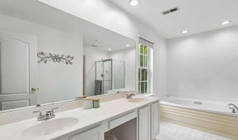 8006 OAT CHASE Ln, Bowie, MD 20715