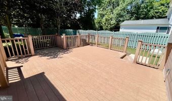 134 S FAIRFIELD Dr, Dover, DE 19901