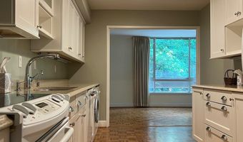 4936 SENTINEL Dr 5-203, Bethesda, MD 20816
