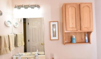 289 Costa Mesa Dr, Toms River, NJ 08757