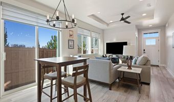 3859 NE Oakside Lp, Bend, OR 97701