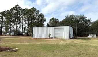 93 Oak Forrest Dr, Adel, GA 31620