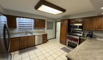 1612 W Thomas St, Carlsbad, NM 88220
