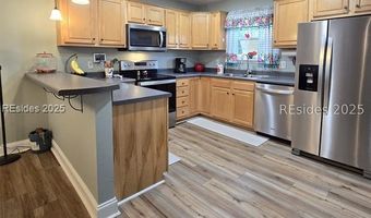 84 Wintergreen Dr, Beaufort, SC 29906