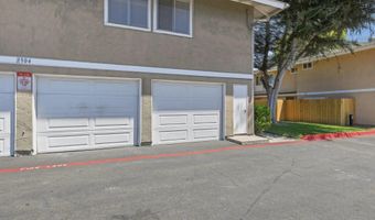 2504 Wanek Rd D, Escondido, CA 92027