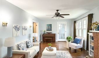 2812 Ogden Pl, Utica, NY 13501