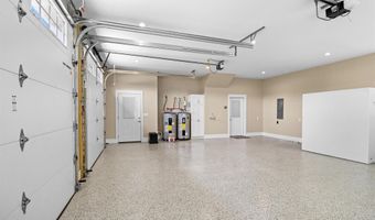 3023 Marina Dr, Athens, AL 35611