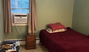 208 Halliard Ave, Beachwood, NJ 08722