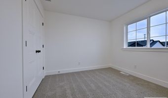 4558 Kapono Ct, Ammon, ID 83406
