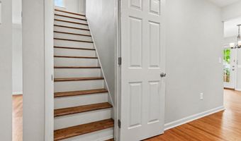 1210 Prescott Ave, Ann Arbor, MI 48103