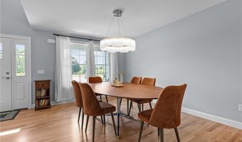 51 Kenyon Hill Trl, Richmond, RI 02898
