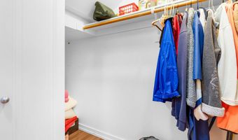 3990 ABBEY Ln B411, Astoria, OR 97103