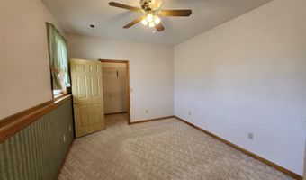 16427 Farm Road 2007, Aurora, MO 65605