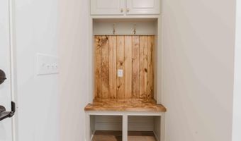 475 Stump Ridge Rd, Brandon, MS 39047