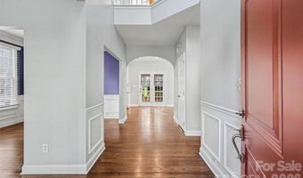 1926 Dunhill Dr, Charlotte, NC 28205
