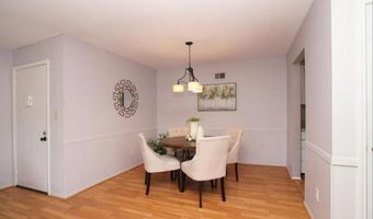 160 Cumberland Park Ct G, Ballwin, MO 63011