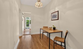 2520 41ST St NW, Washington, DC 20007