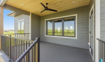 2516 E Chestnut Trl, Brandon, SD 57005