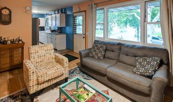 3909 Hynek Rd, Madison, WI 53714