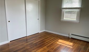 4 Almy Ct 2, Newport, RI 02840