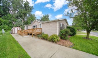 817 Savannah River Dr, Adrian, MI 49221