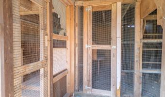 1079 Ff Hwy, Alton, MO 65606
