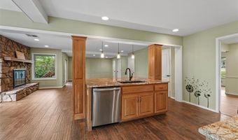 2516 Mountain Rd, Bartlesville, OK 74003
