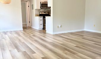 4903 AMERICANA Dr T7, Annandale, VA 22003