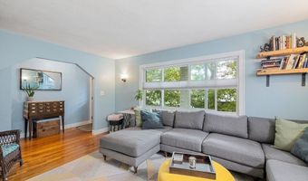 94 Rawson Rd 94, Arlington, MA 02474