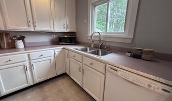 47 Field Ave, Auburn, ME 04210