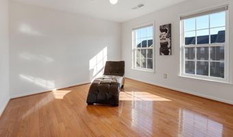 41863 CINNABAR Sq, Aldie, VA 20105