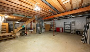 75 Three Rod Rd, Alden, NY 14004